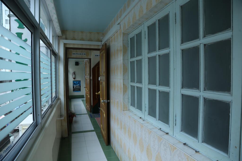 Beautyland Hotel II Янгон Екстериор снимка