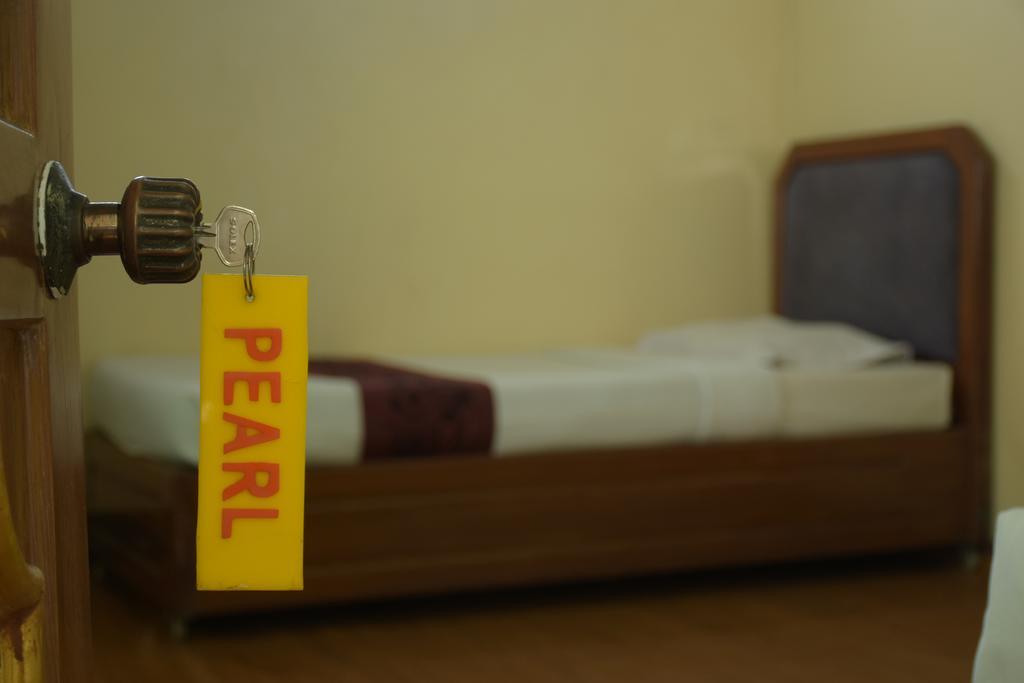 Beautyland Hotel II Янгон Екстериор снимка