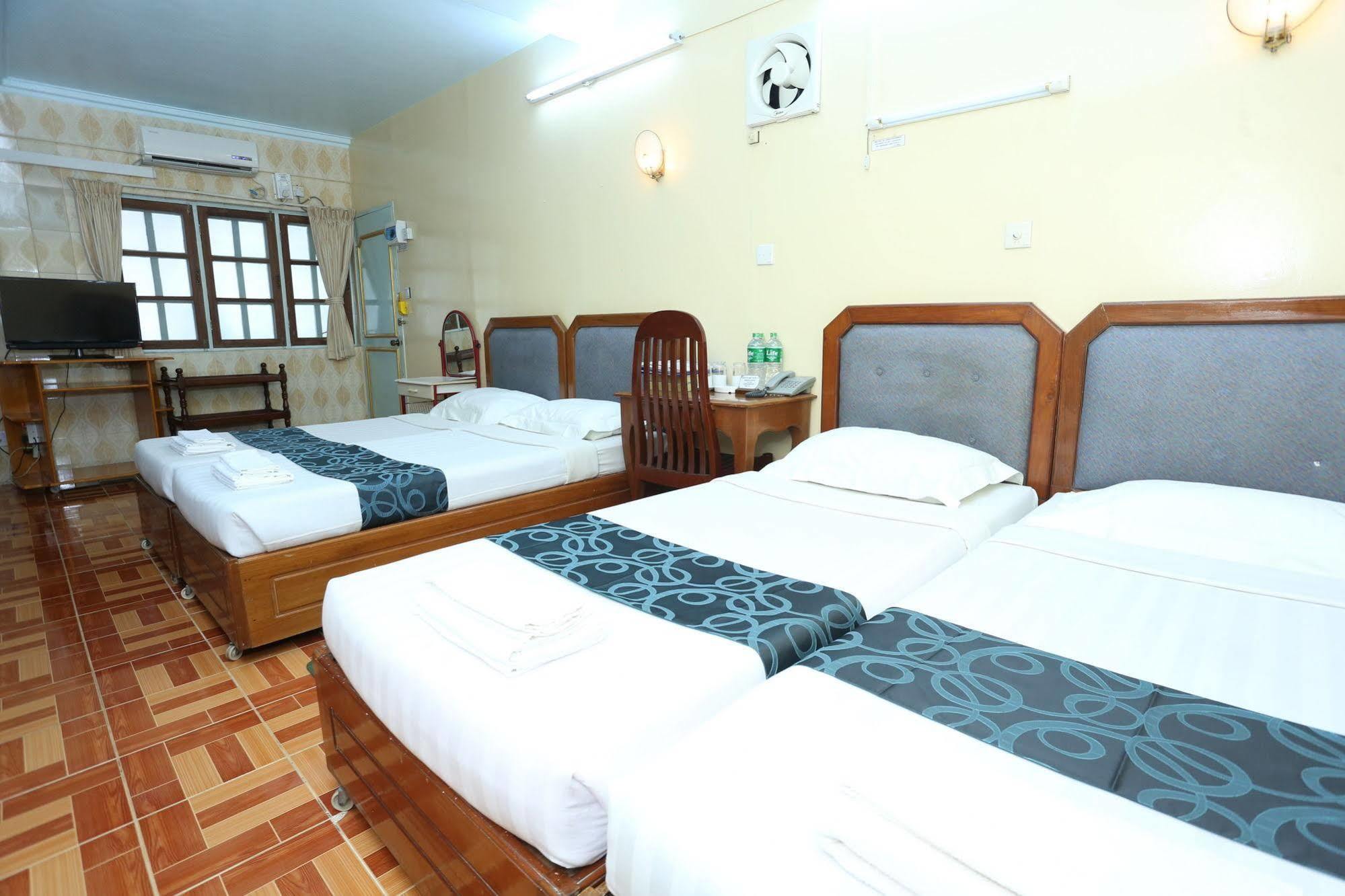 Beautyland Hotel II Янгон Екстериор снимка