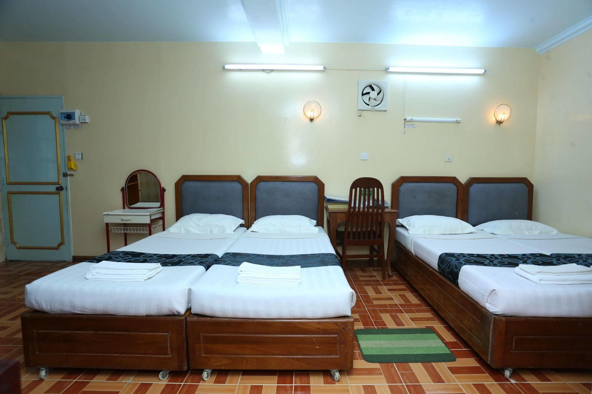 Beautyland Hotel II Янгон Екстериор снимка